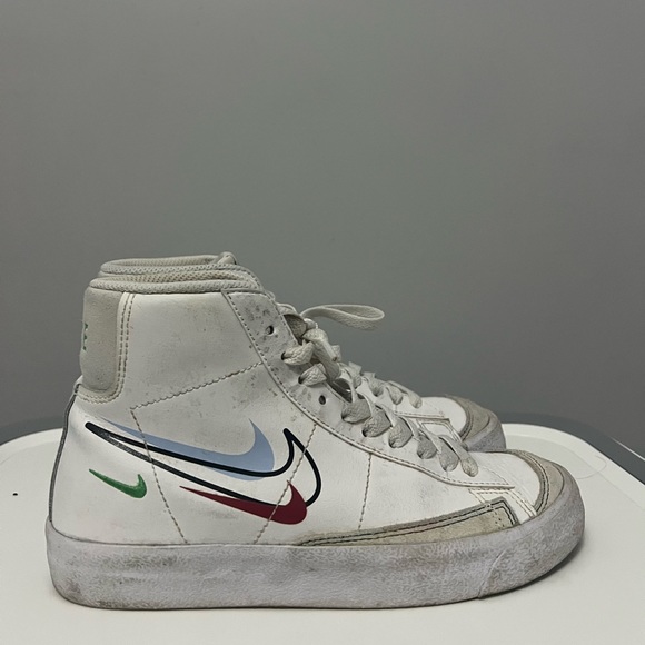 Nike blazers - Picture 3 of 4